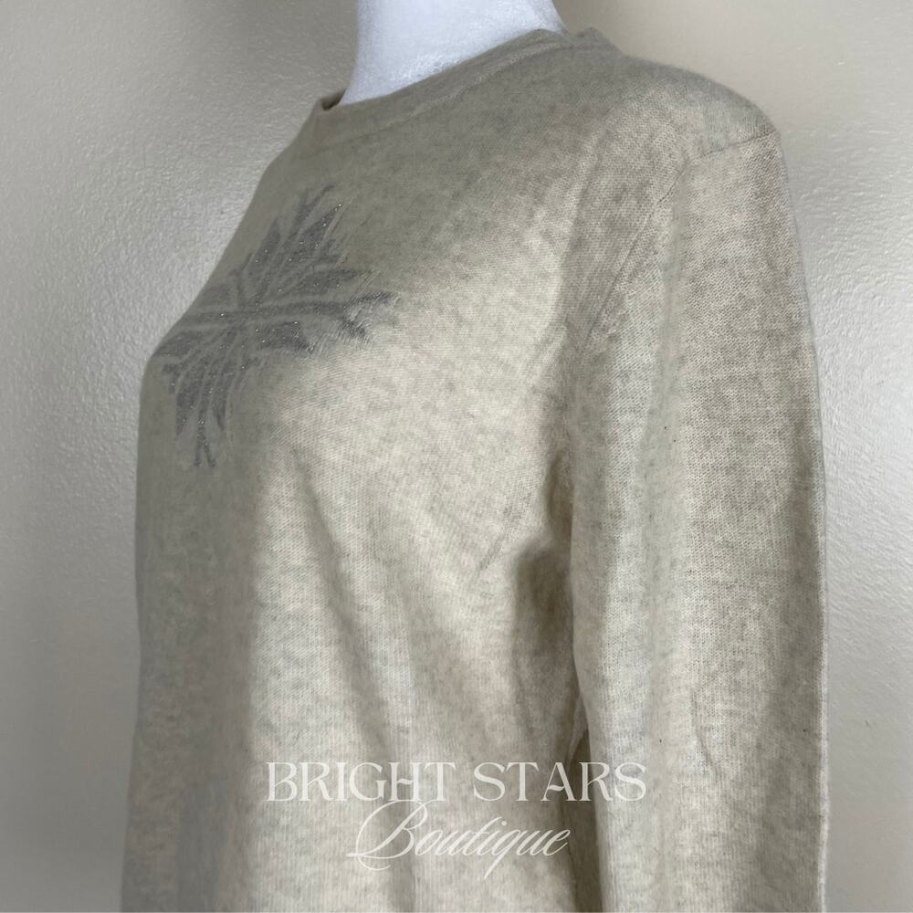 Rare Snowflake Wool Blend Sweater Alt ASO Lorelai Gilmore Girls Cream Silver - Picture 10 of 10